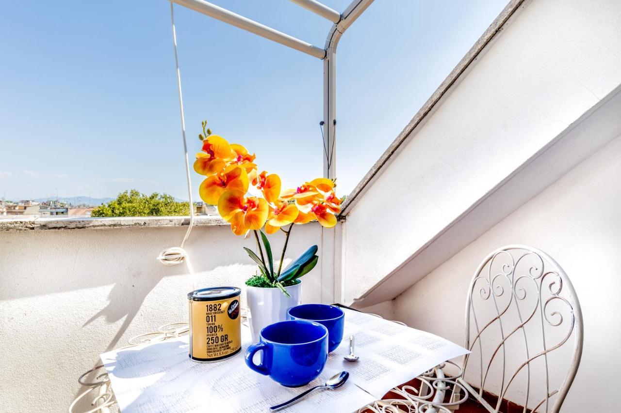 Bbhome Penthouse Bright And Elegant Metro Conca D'Oro 罗马 外观 照片