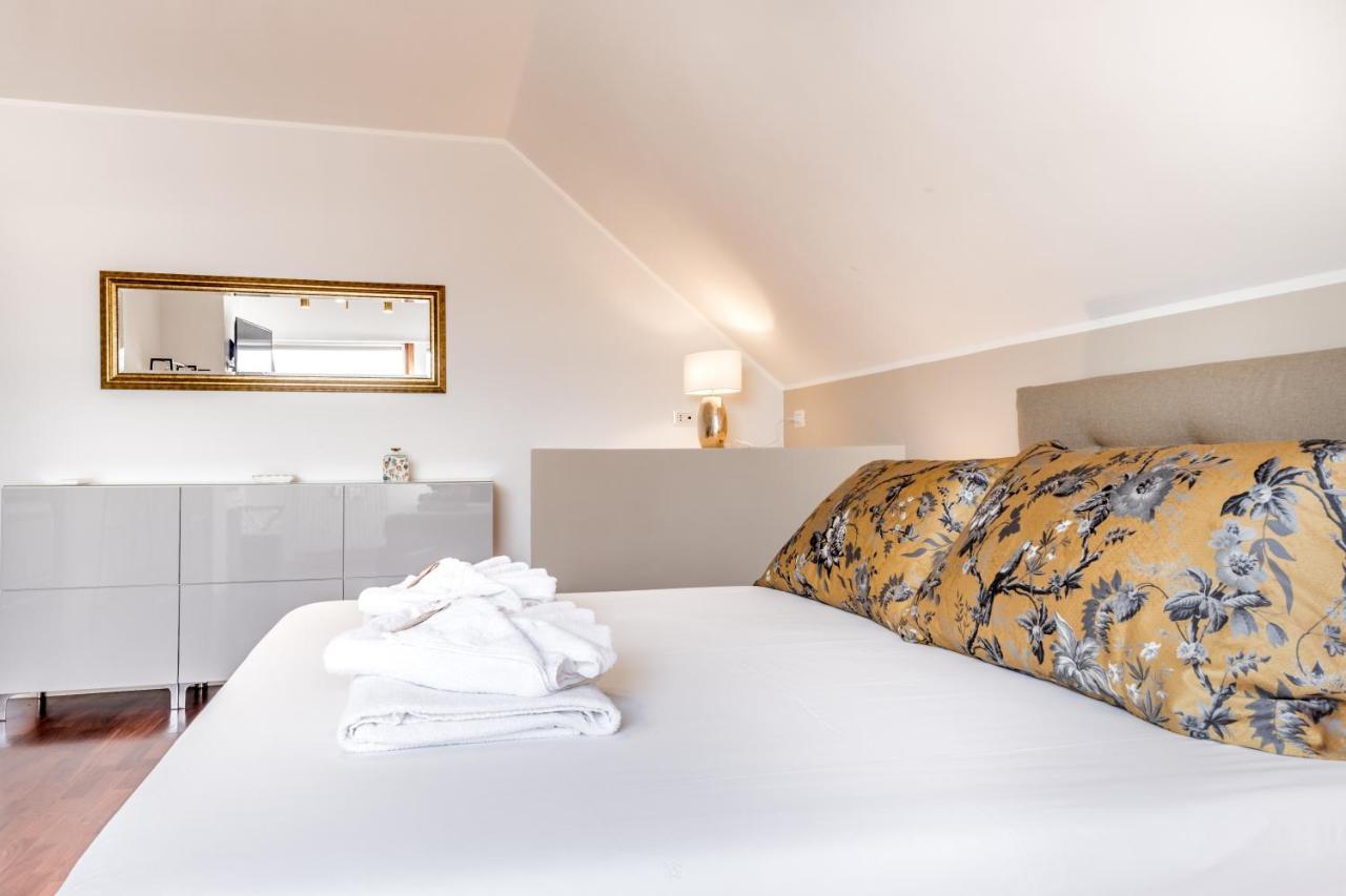 Bbhome Penthouse Bright And Elegant Metro Conca D'Oro 罗马 外观 照片