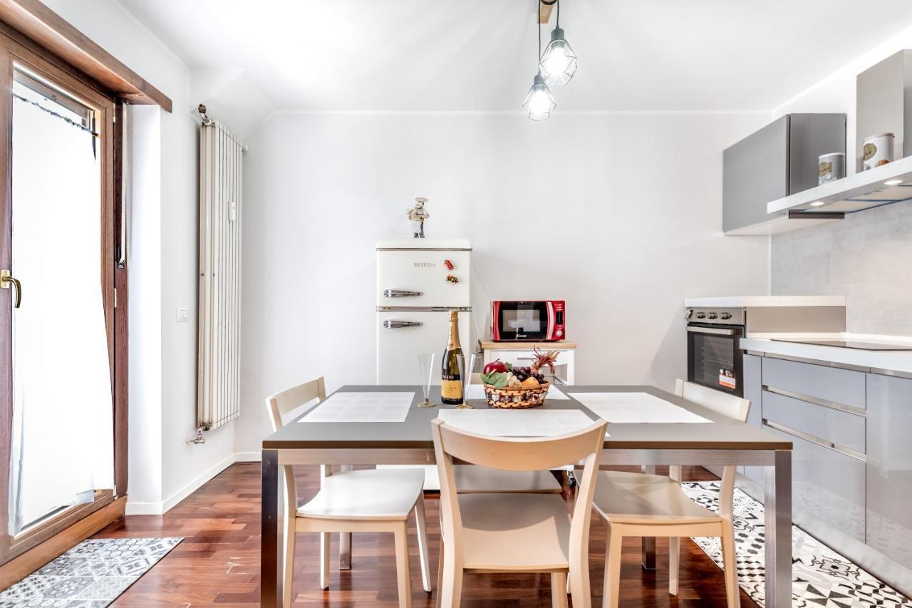 Bbhome Penthouse Bright And Elegant Metro Conca D'Oro 罗马 外观 照片