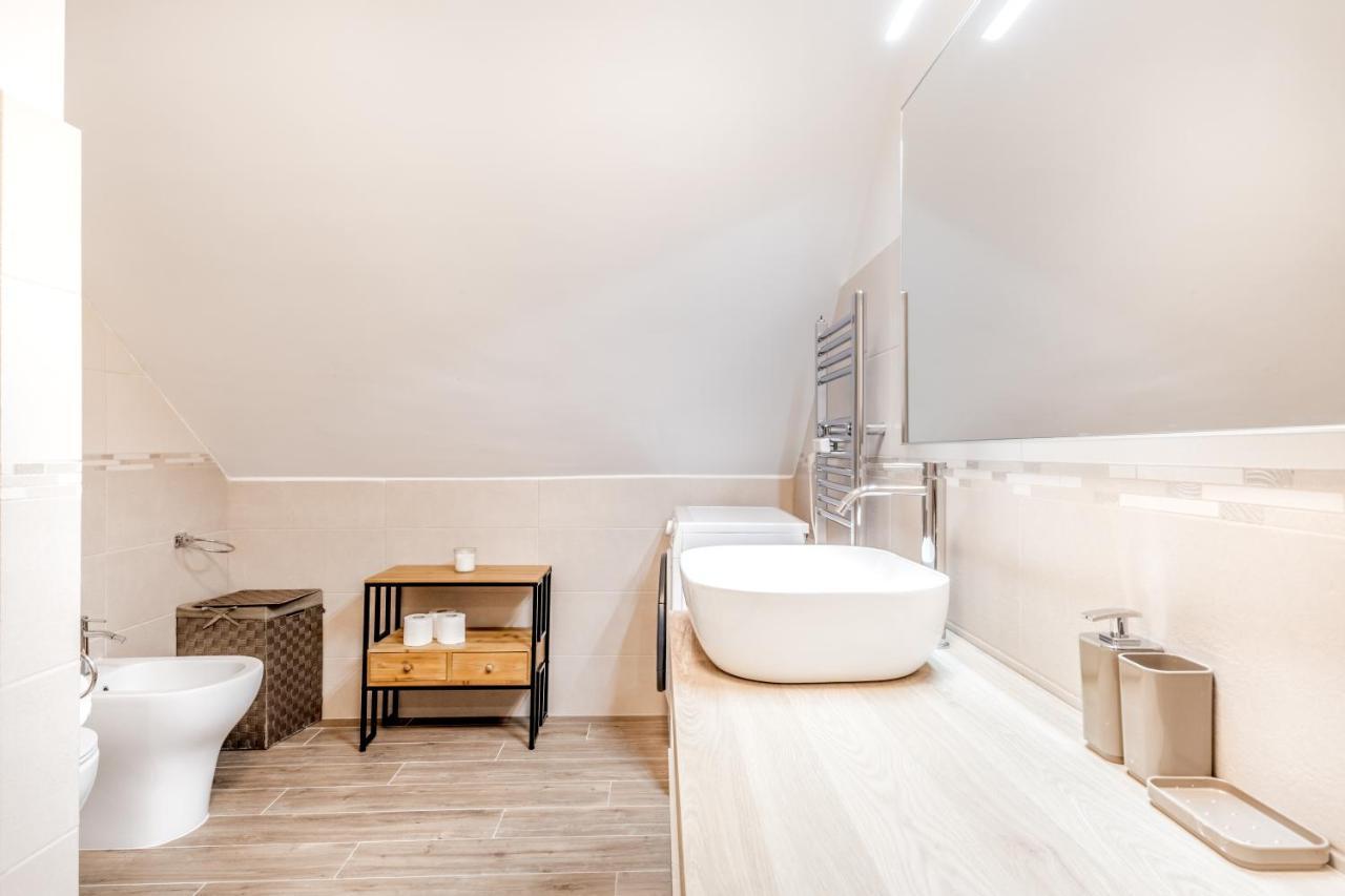 Bbhome Penthouse Bright And Elegant Metro Conca D'Oro 罗马 外观 照片
