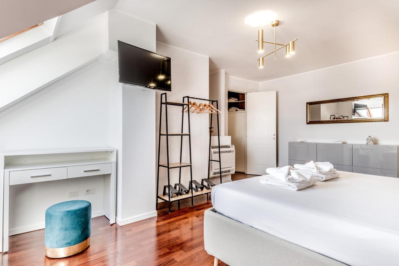 Bbhome Penthouse Bright And Elegant Metro Conca D'Oro 罗马 外观 照片