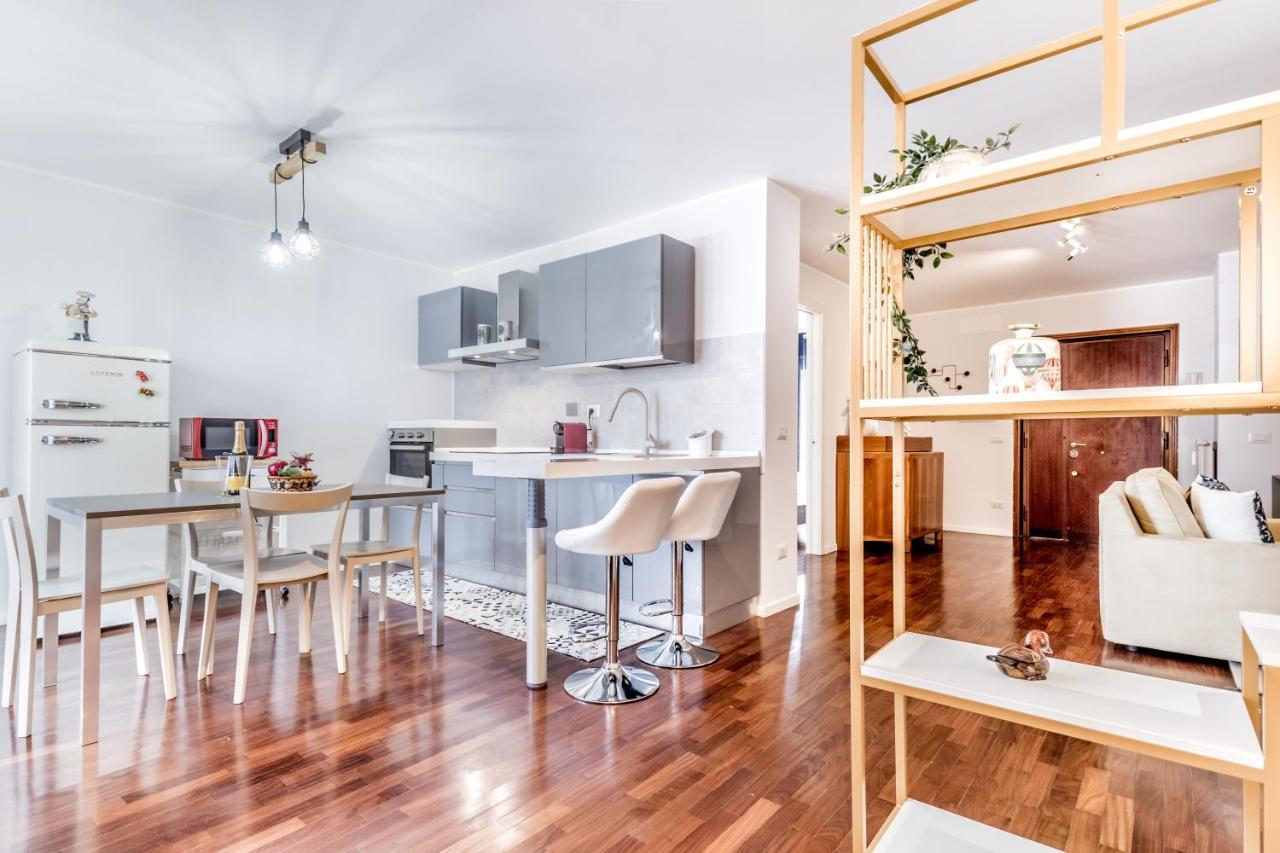 Bbhome Penthouse Bright And Elegant Metro Conca D'Oro 罗马 外观 照片